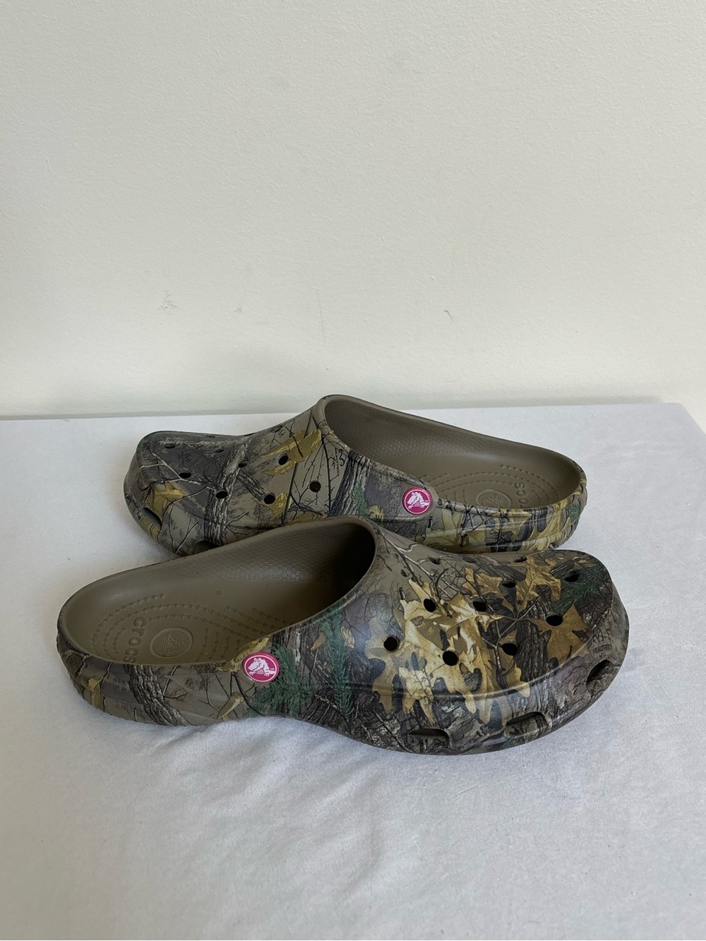 Crocs Camo Shoes Slip-On Slides Clogs Womens Size 10 Freesail Realtree Outdoors